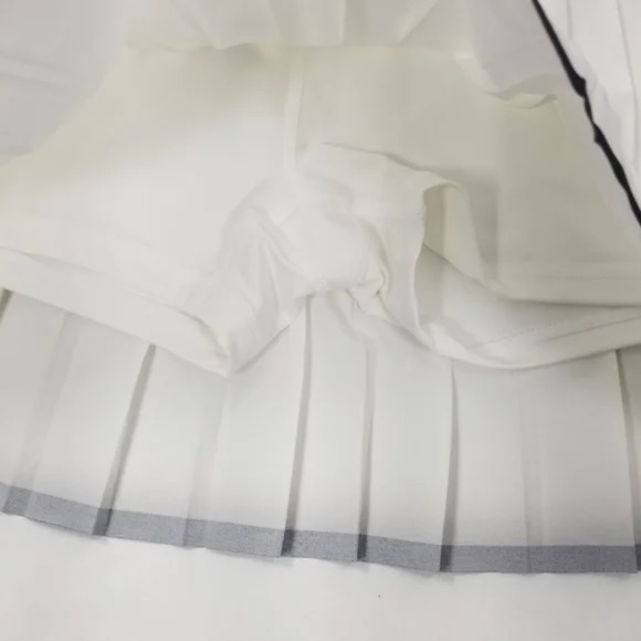 New Nike Court Victory Pleated Skirt White Black Combo Tennis Rare Skort - Picture 9 of 9